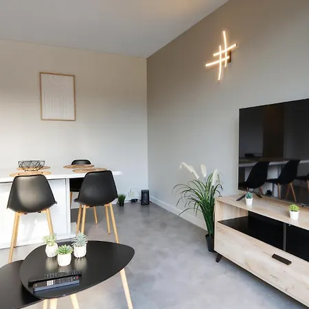 Apartamento Le Belledonne, 3 Chambres, Parking Privé, Vue Montagne Grenoble